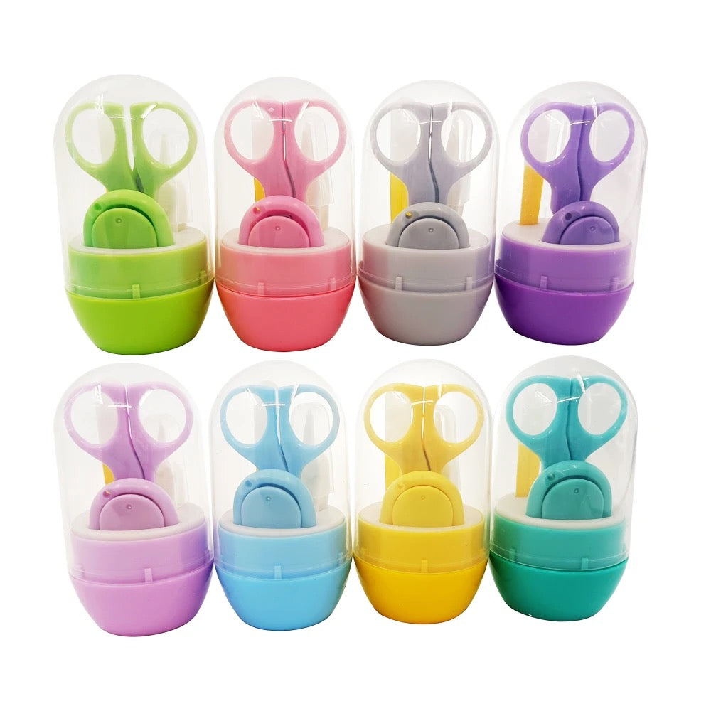 Kit de soins pour bébé 4 pièces, ensemble de soins des ongles pour bébé, coupe-doigts, ciseaux, coupe-ongles, boîte de rangement pour voyage