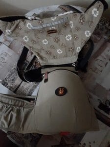 2nde Vie Porte Bebe 3 36 Mois Beige Avec Tabouret Bebe Nenetouti 2nde Vie Porte Bebe 3 36 Mois Beige Avec Tabouret Bebe Nenetouti