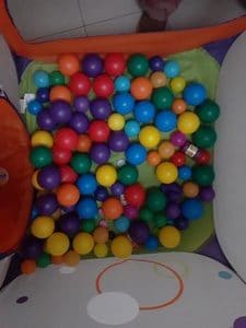 Balles Multicolores en Plastique PM et GM (a l’unité)