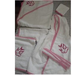 Ensemble sortie de bain bleu et rose