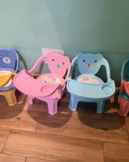 Chaise  qualité pliante  bébé alimentation 4 coloris disponible